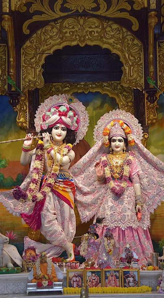 Beautiful Krishna And Radha Murti HD